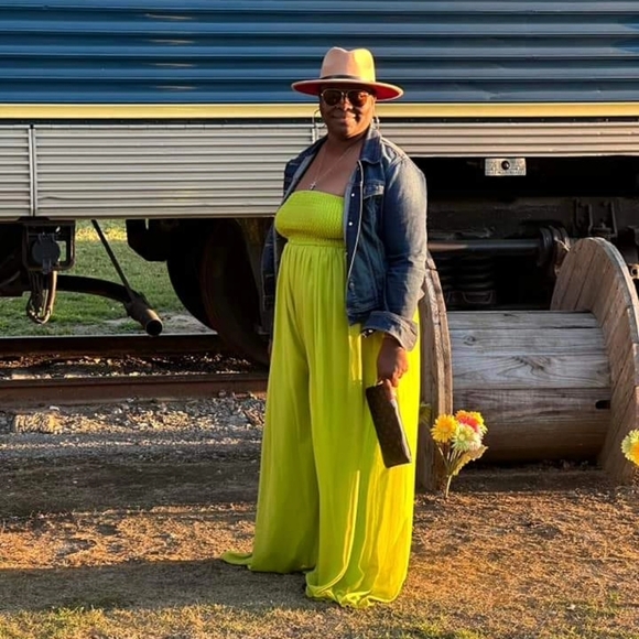 Meet your Posher, Bardette - Picture 4 of 6